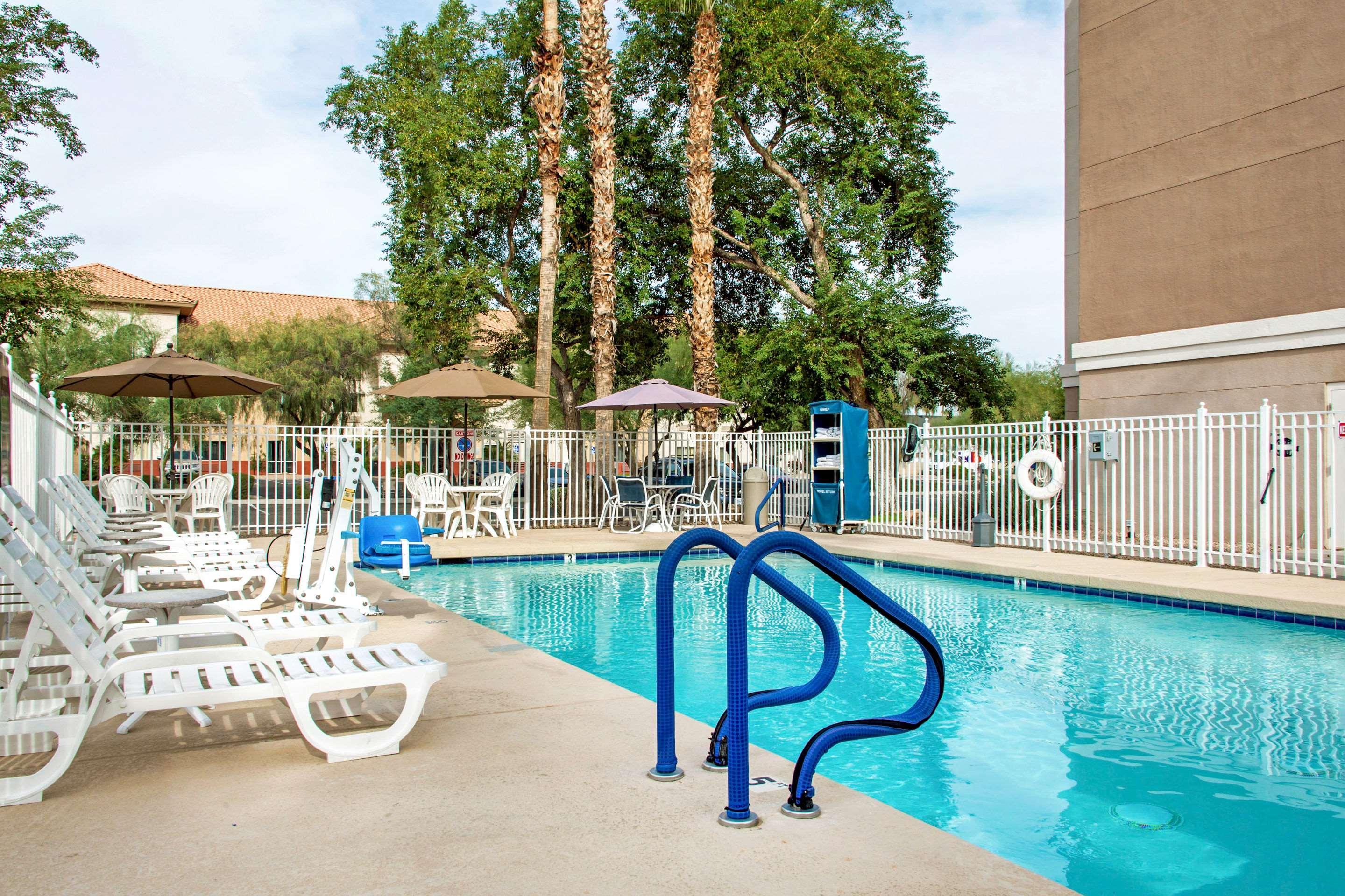 Comfort Inn Chandler - Phoenix South I-10 Экстерьер фото